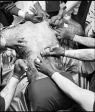 The multiple tattoo artists working on Lamb. Source: Andres Ortega/TMZ